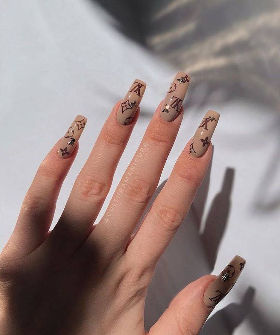 Fashion Nude  Nails