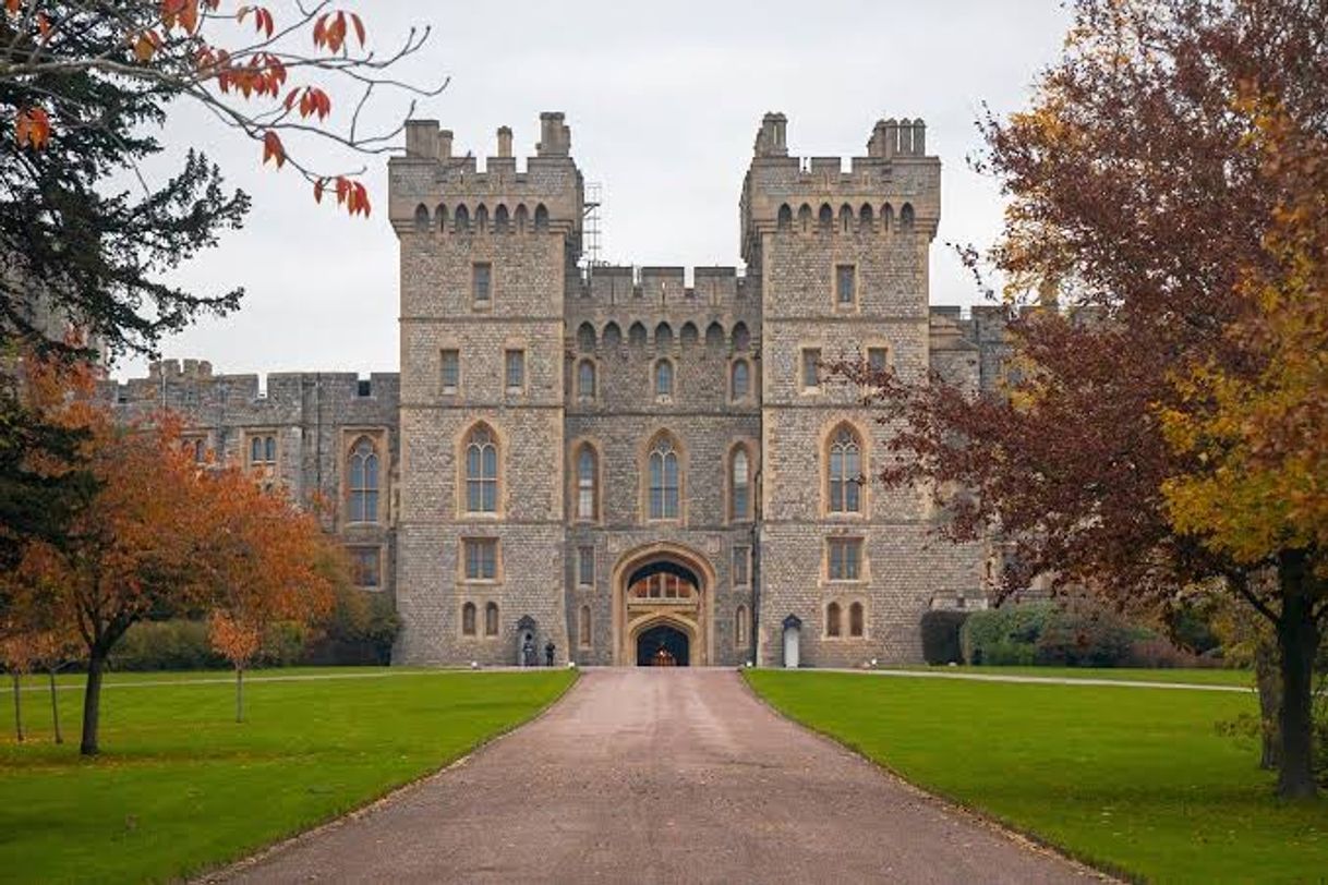 Place Windsor Castle