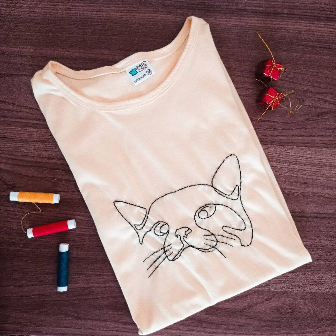 Moda T-shirt bordada Gato