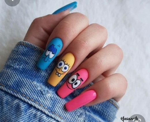 Unhas decoradas