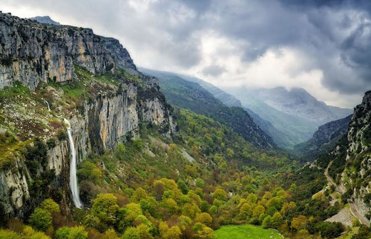 Lugar Mirador del Nacimiento del Río Asón
