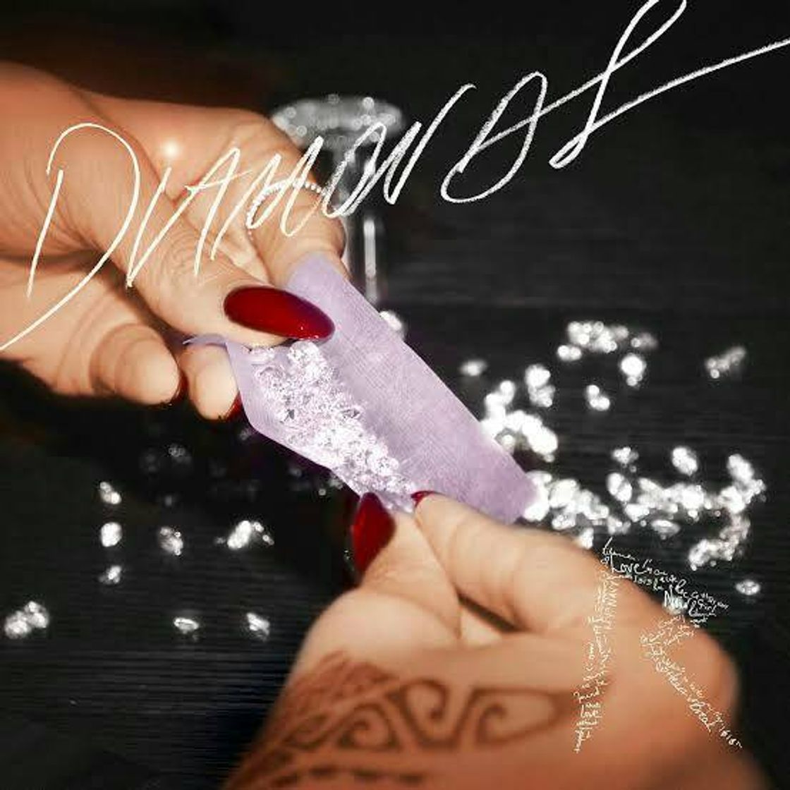 Music Rihanna -Diamonds (8D audio)