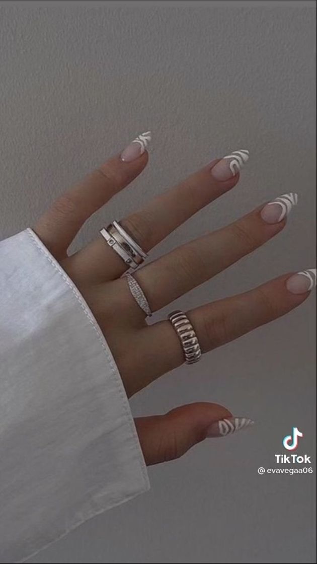 Fashion inspo de uñas