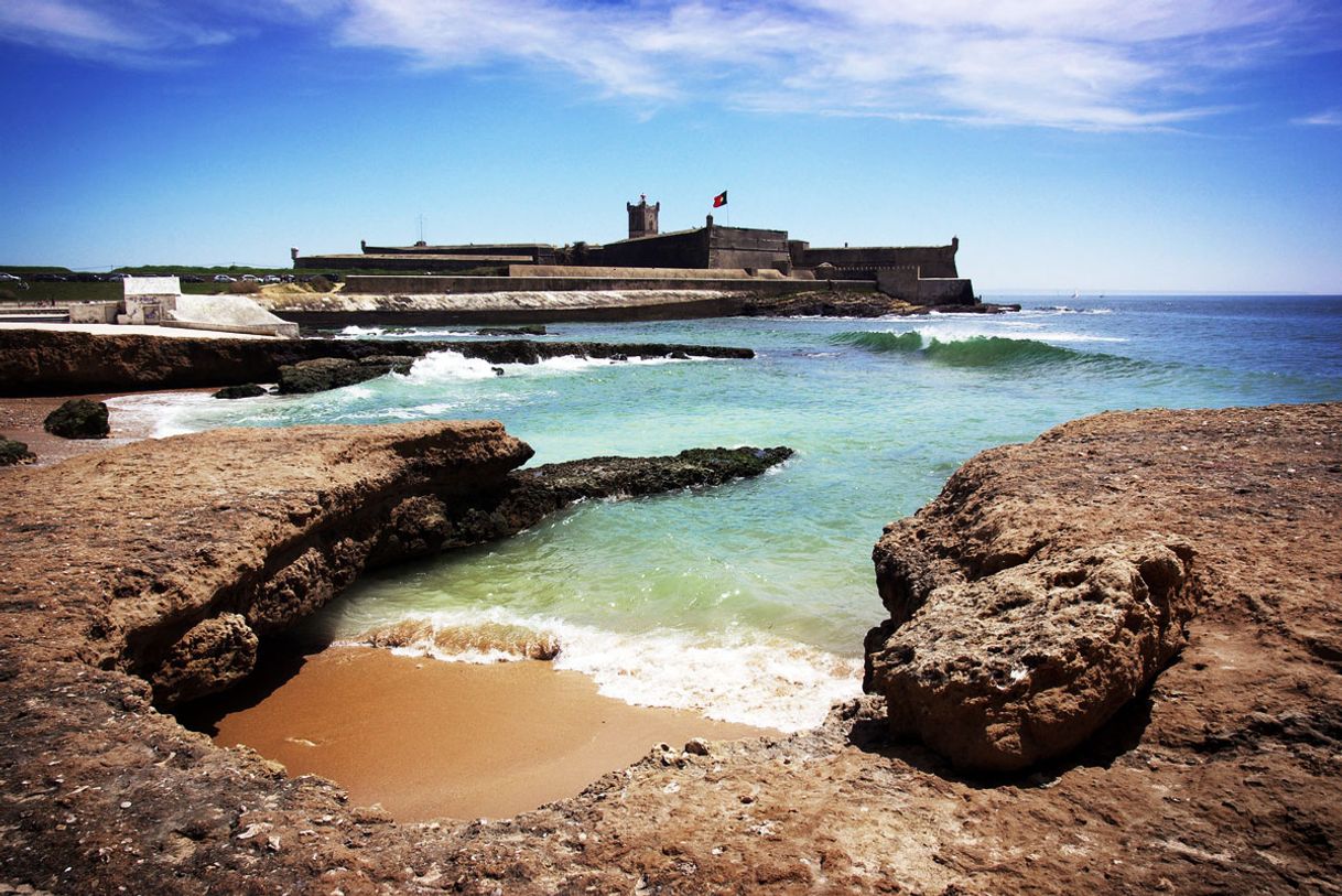 Place Carcavelos Beach Stunning Views