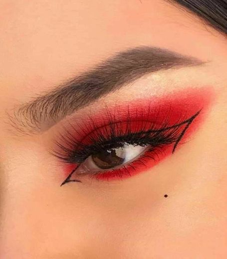 Make up red❤