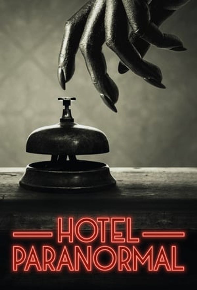 Serie Hotel Paranormal