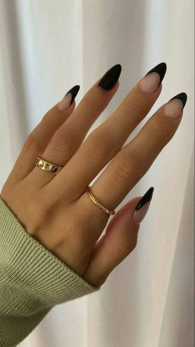 Social Nail