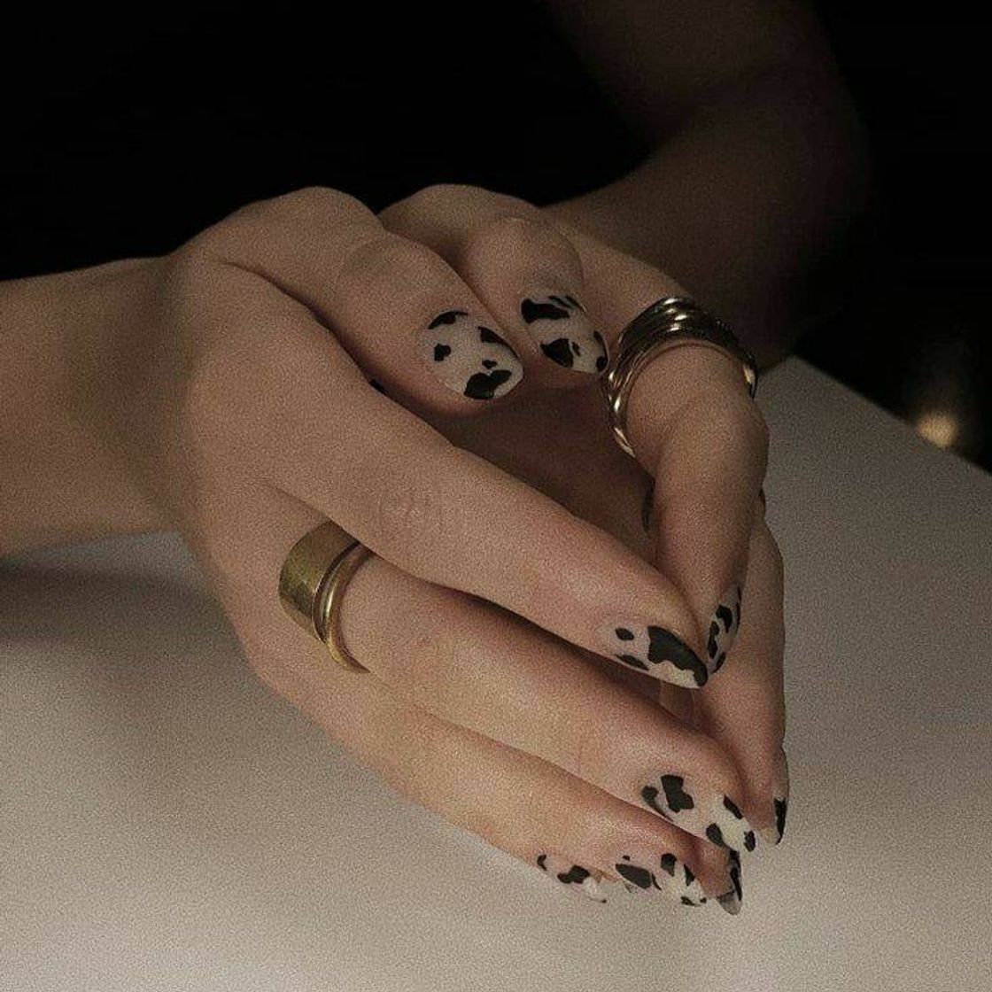 Social Nail
