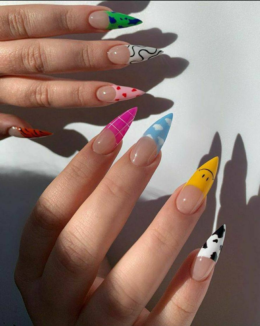 Social Nail