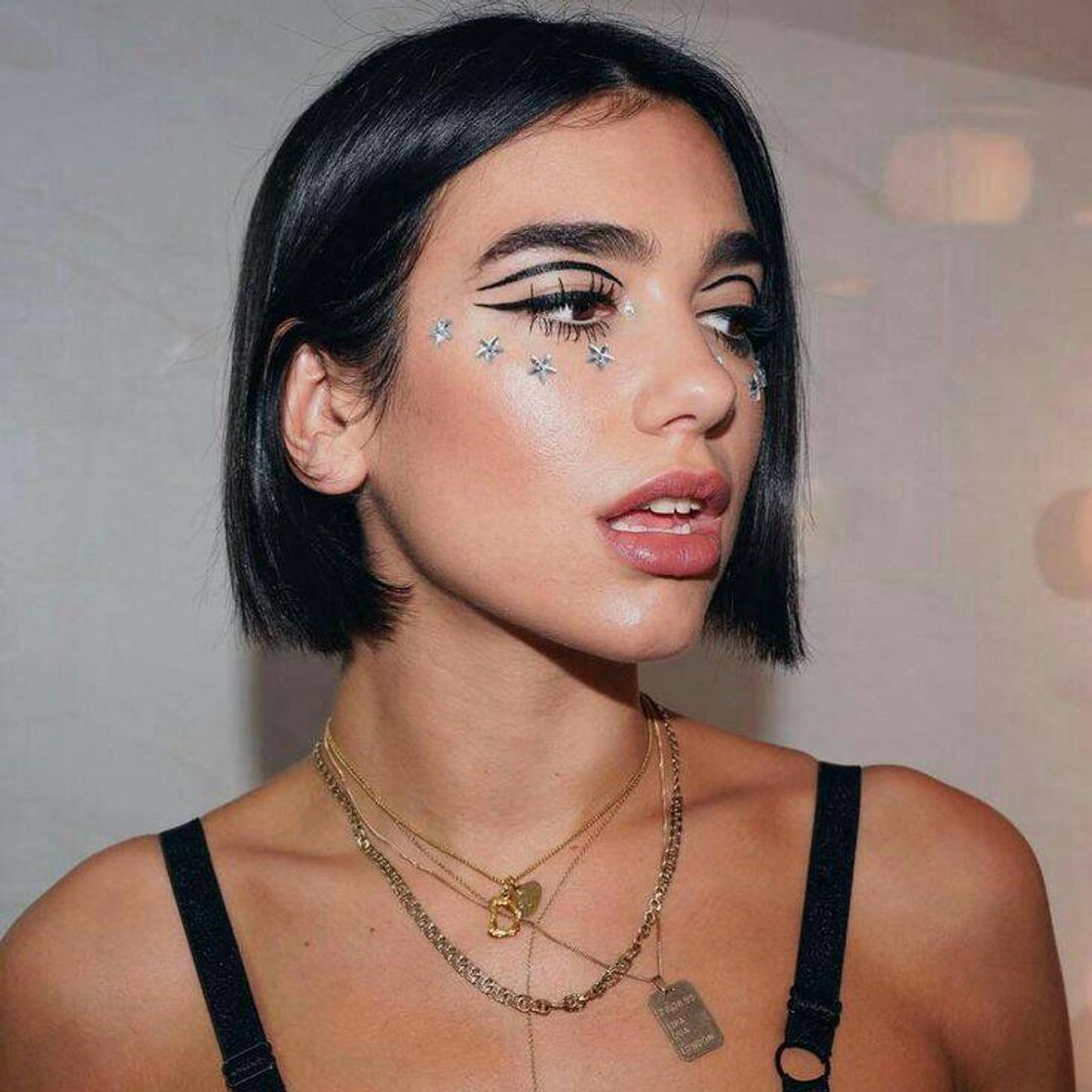 Moda Dua Lipa's Makeup ⭐