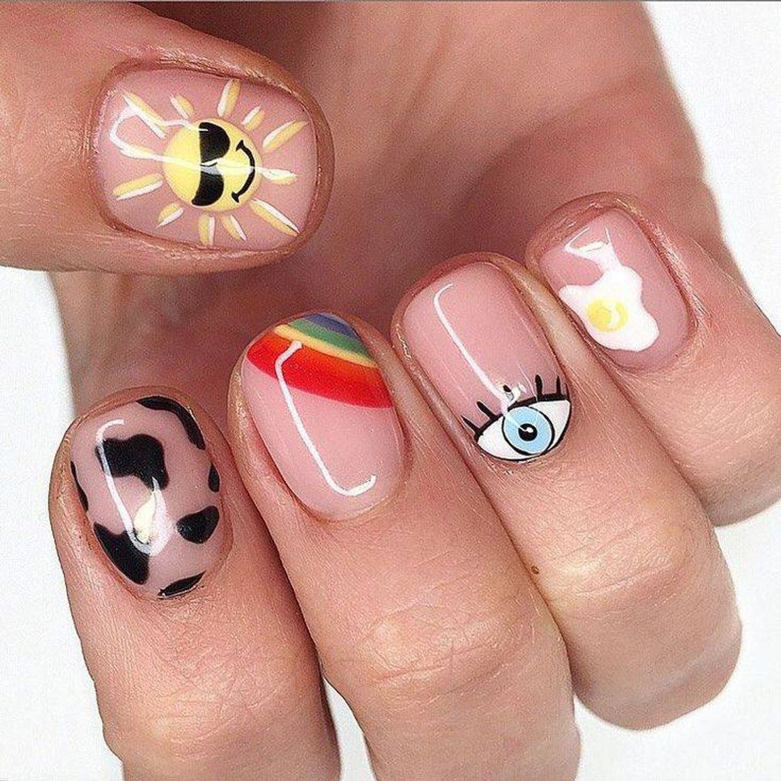 Moda Nails