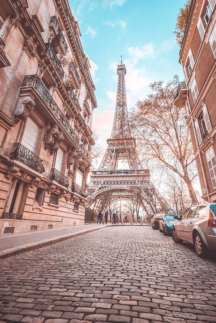 Place Torre Eiffel