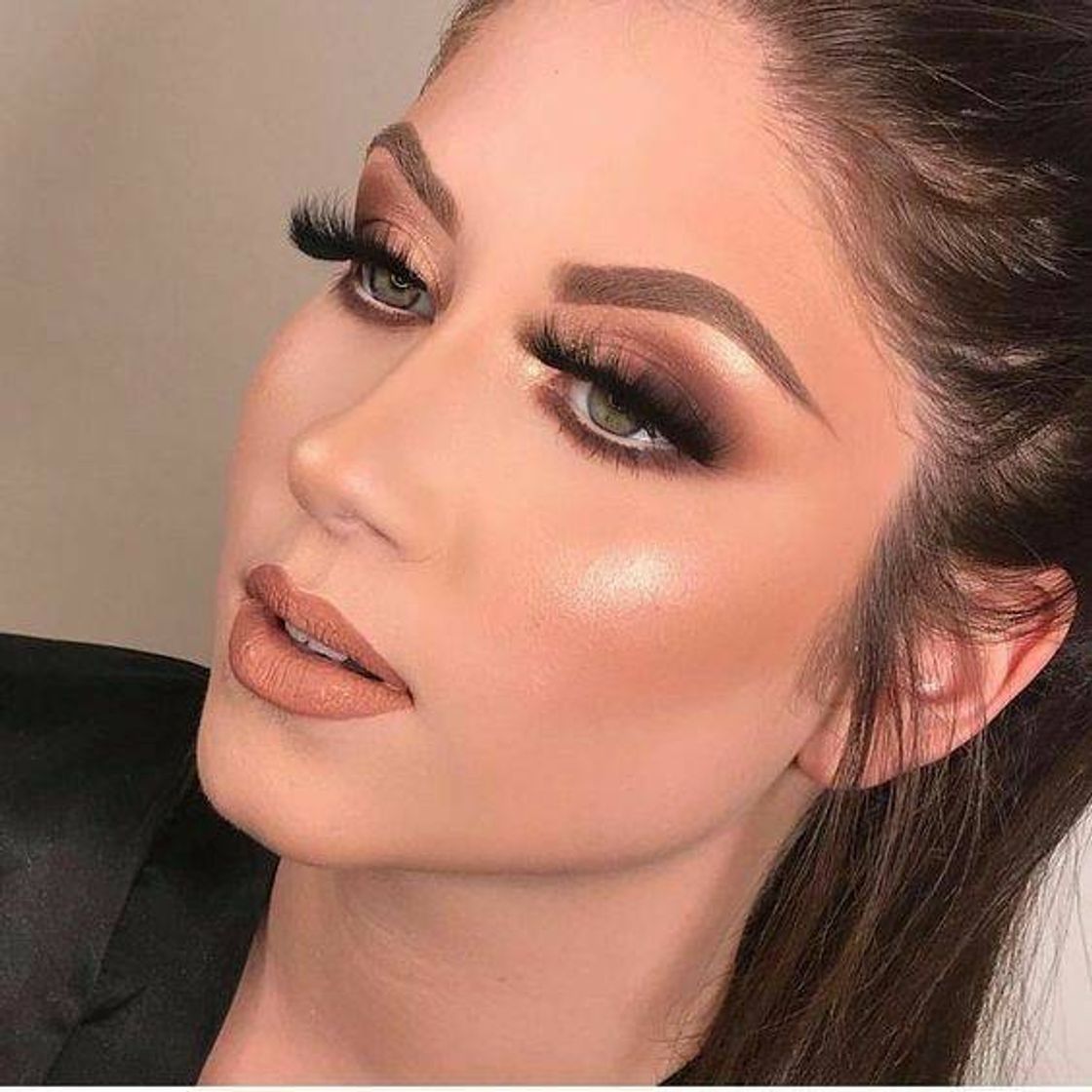 Fashion Inspiração de make up para o dia a dia ☺☺