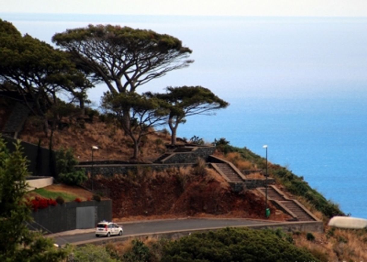 Lugar Miradouro das Neves