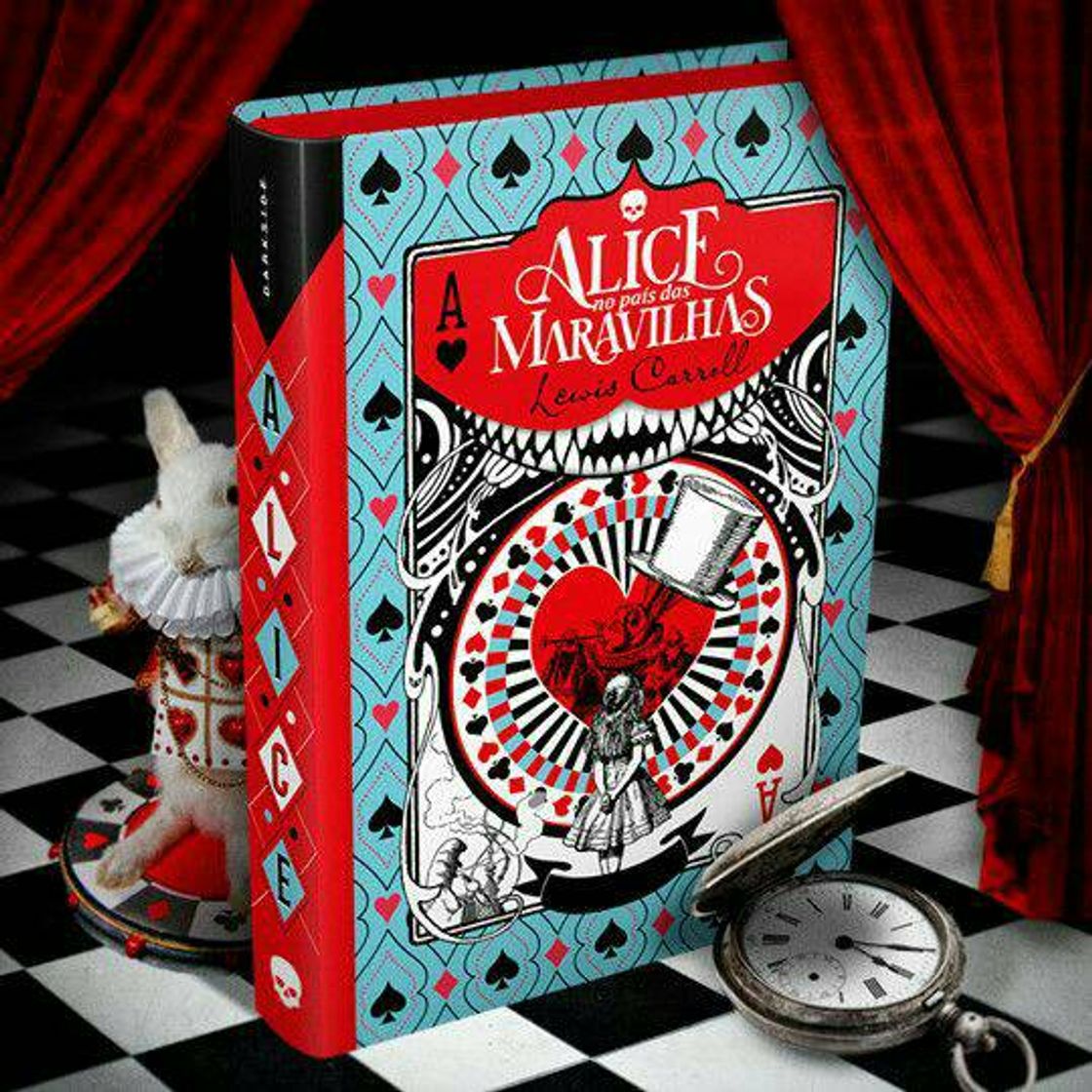 Libro Alice no país das maravilhas ♠🃏