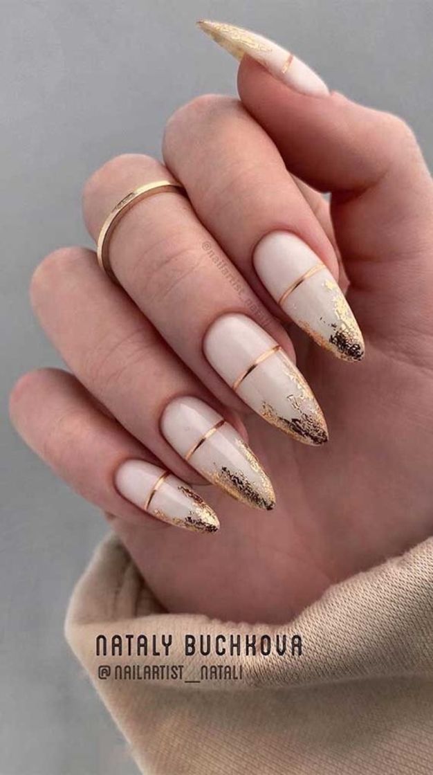 Moda Unhas brancas 