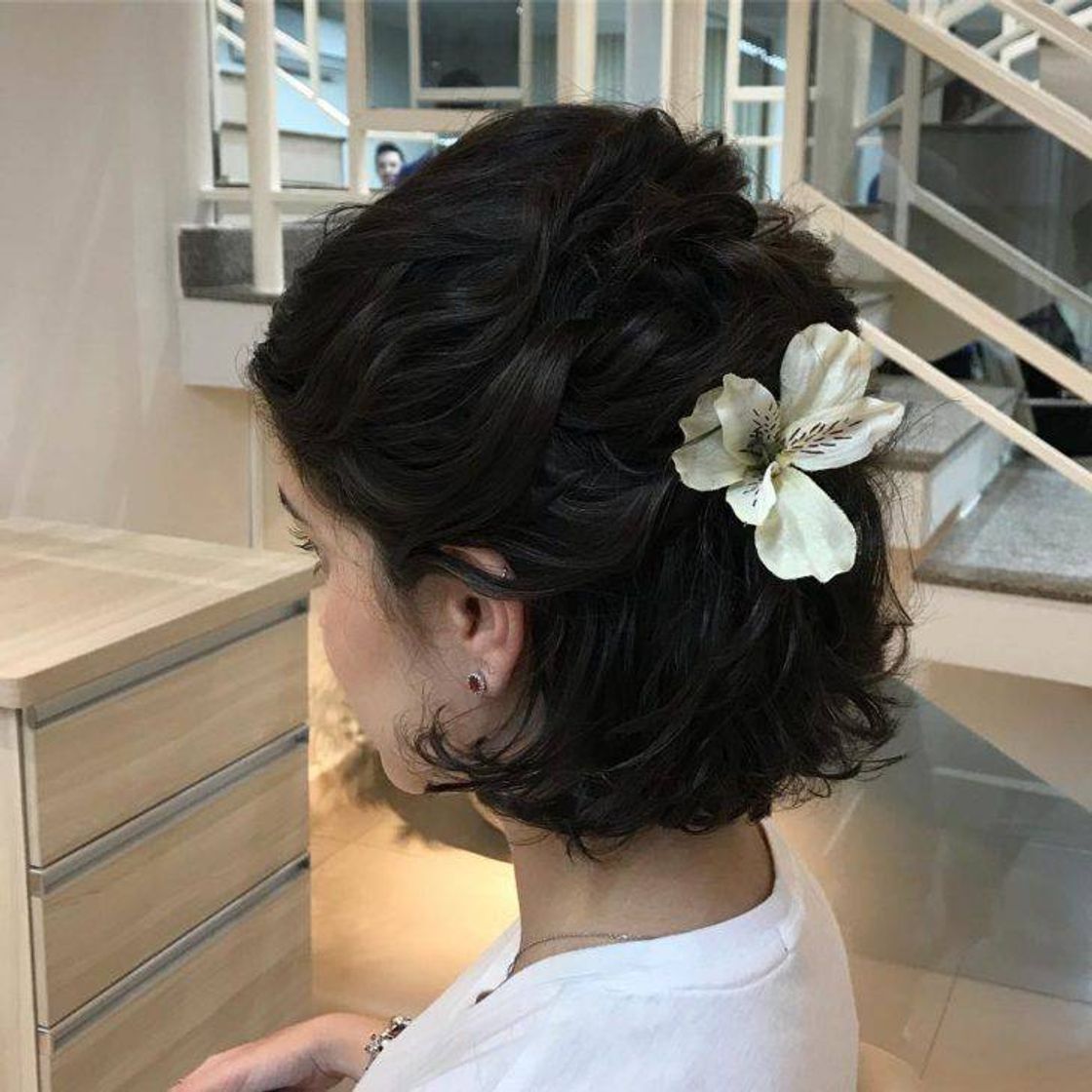 Moda Penteado cabelo curto 🦋