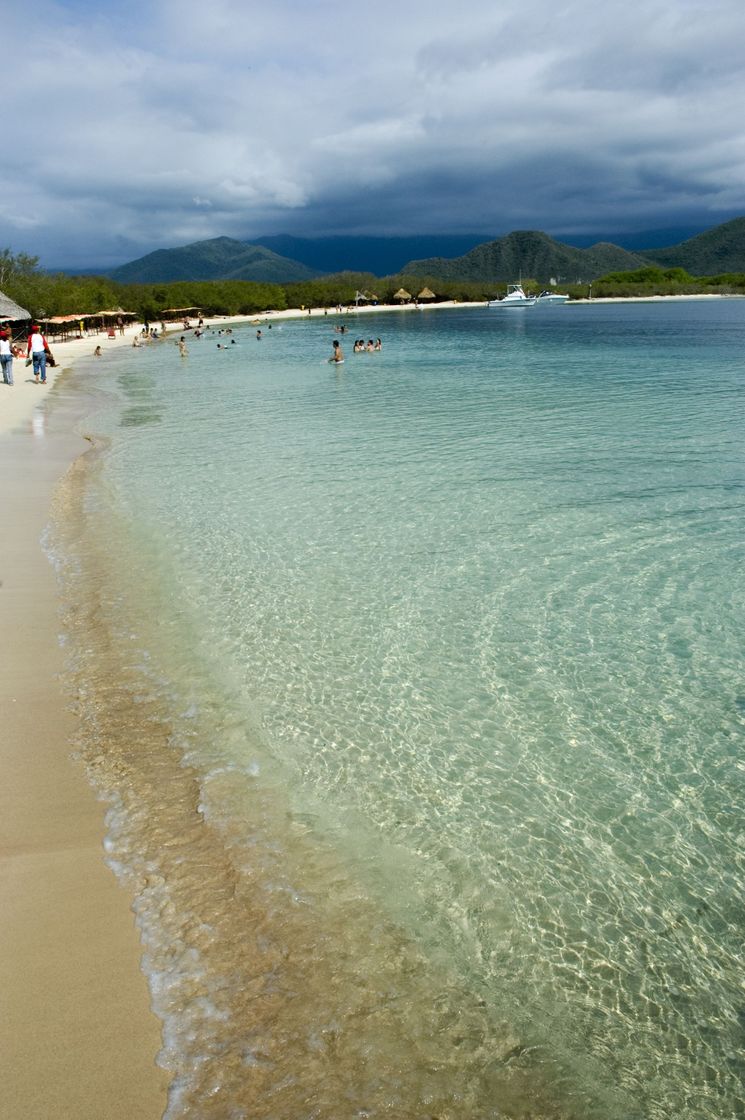 Place Isla Larga