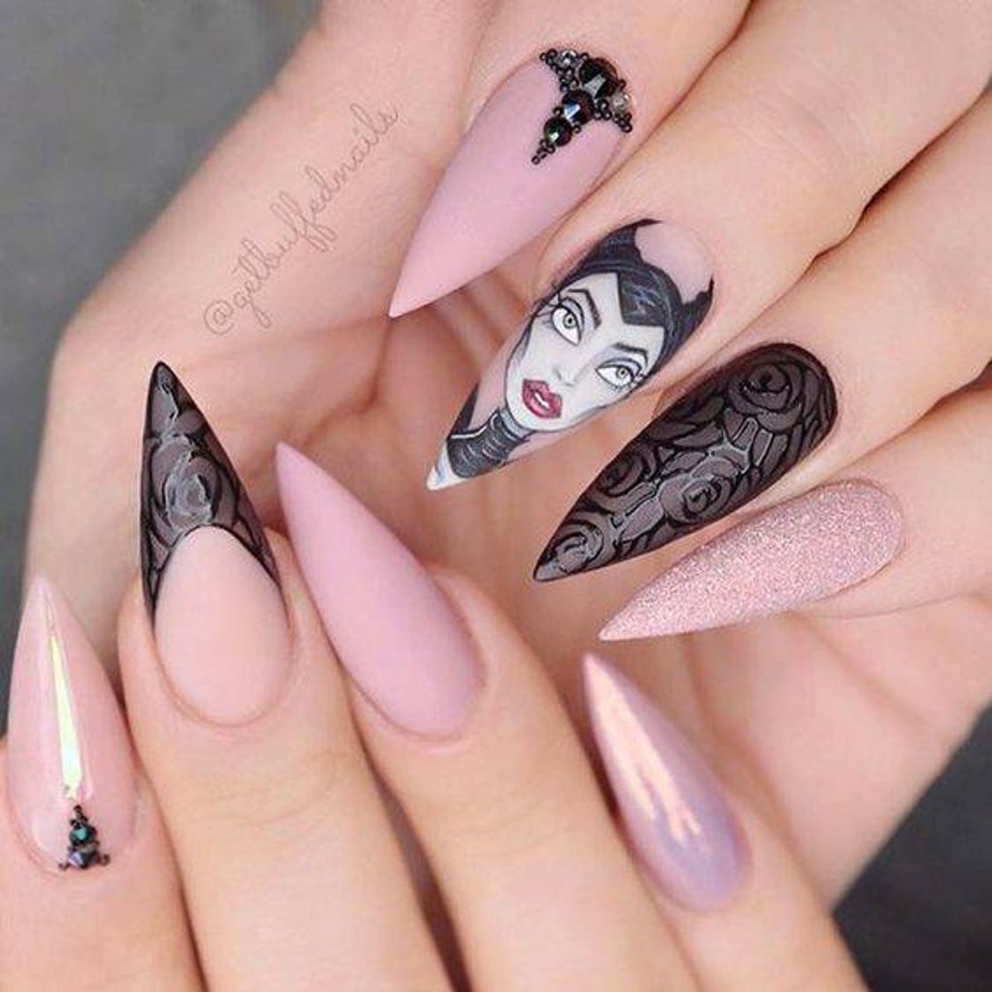 Fashion Nails