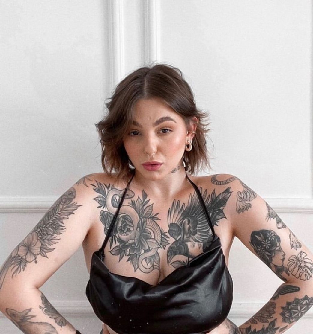 Fashion Mulheres tatuadas 