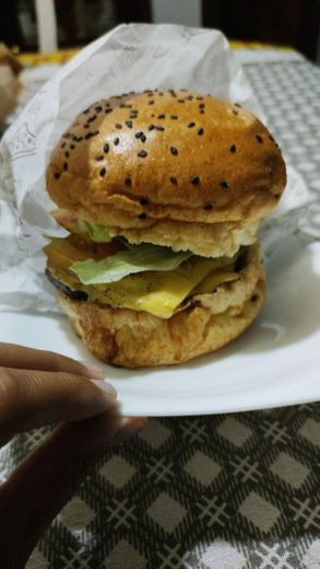 Trips Burger