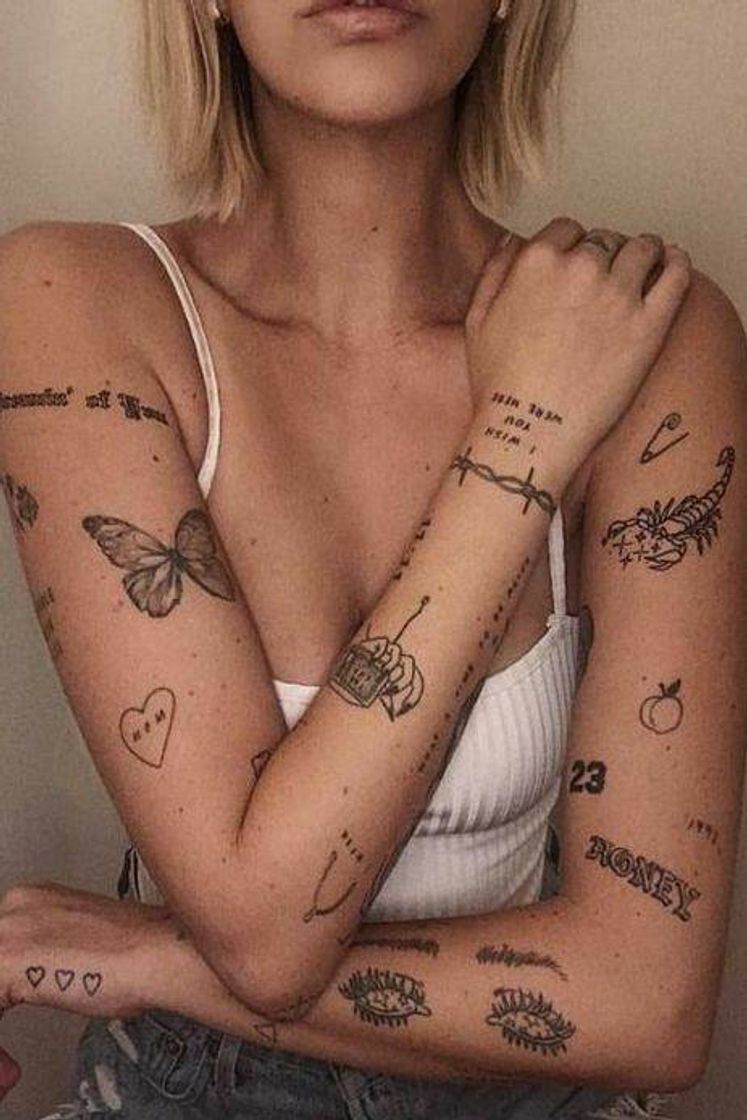 Moda tattoos aesthetic