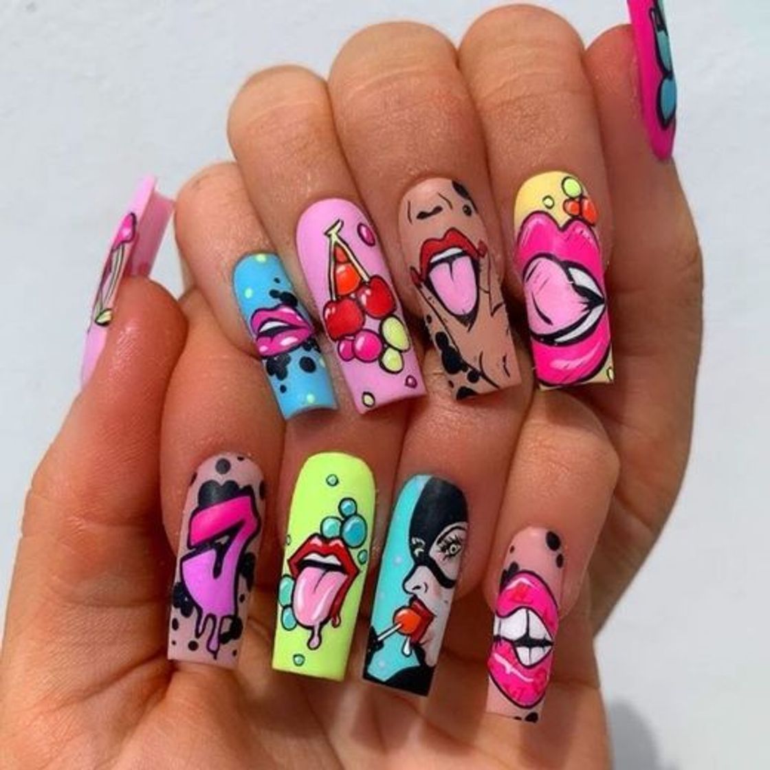 Moda nails 