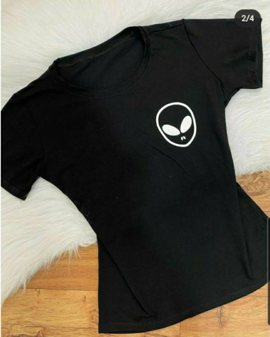 Product T-shirt Alien 👽 R$25