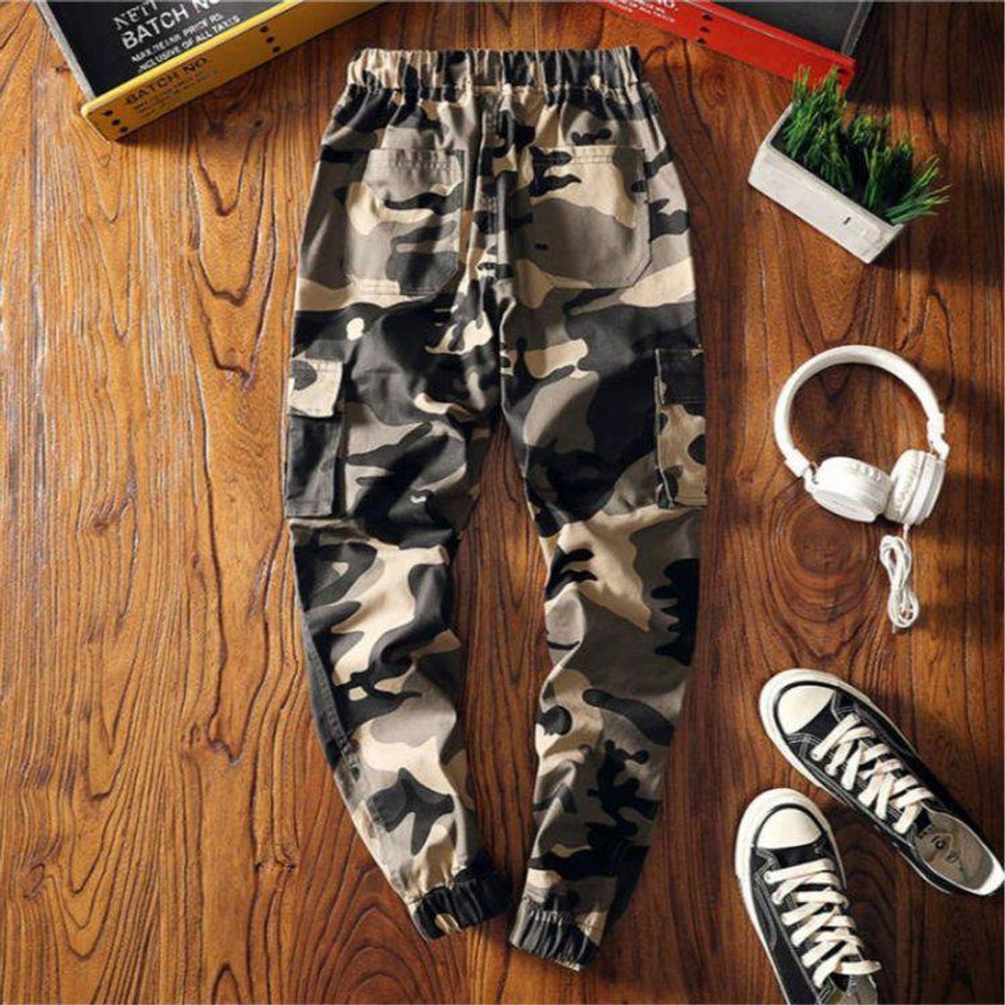 Moda Calça jogger camuflada 🤩