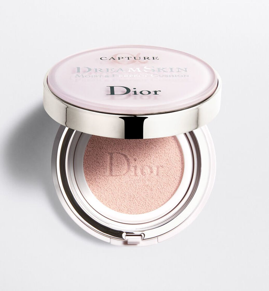 CAPTURE DREAMSKIN
Dreamskin moist & perfect cushion spf 50