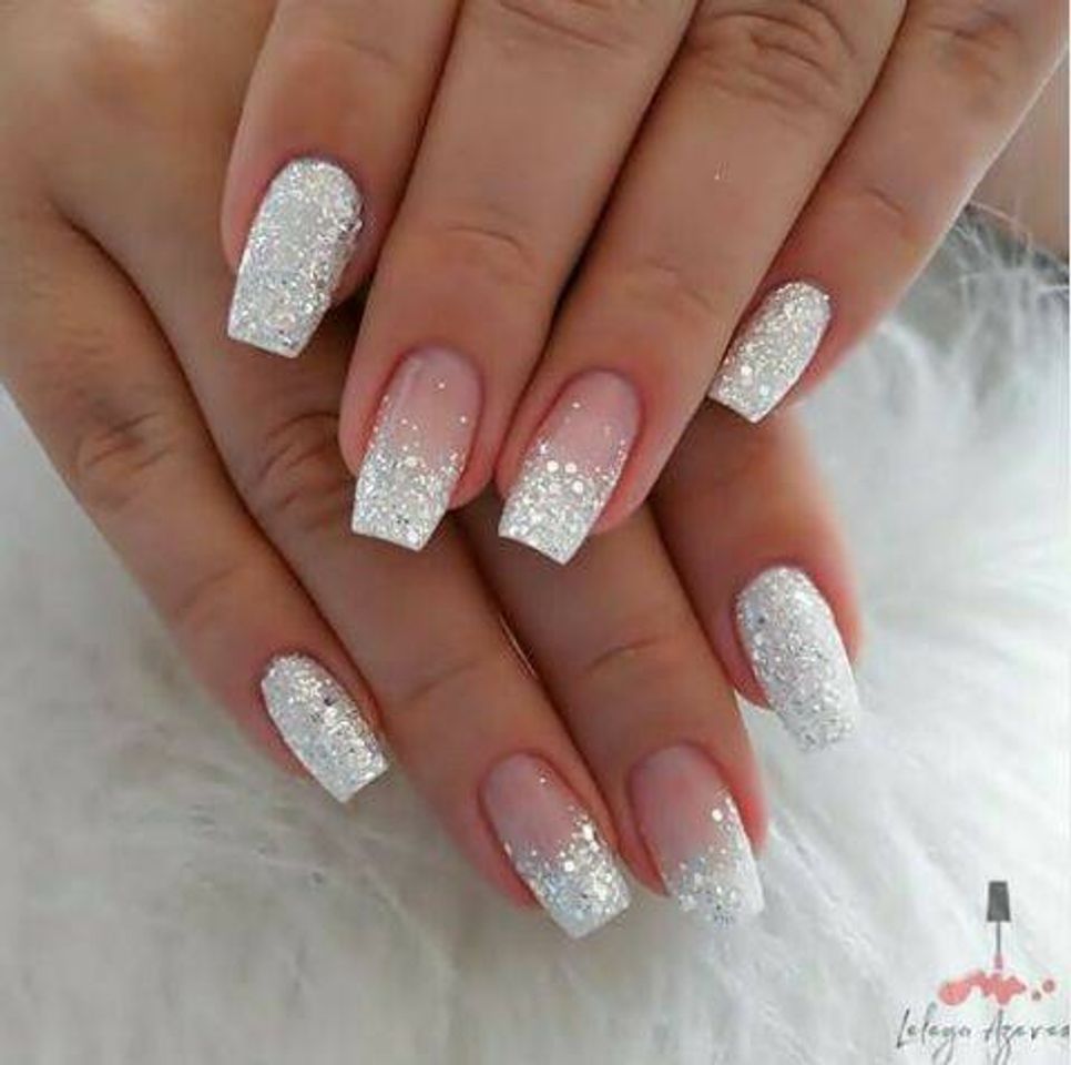 Fashion Unhas branca 