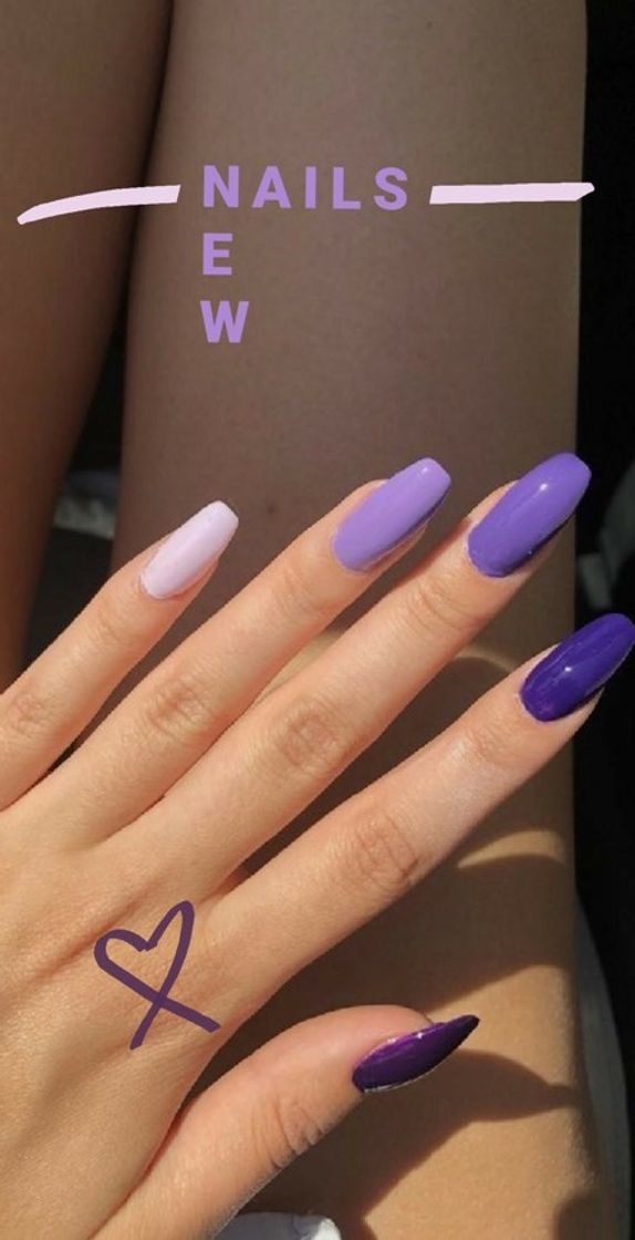 Moda purple nails