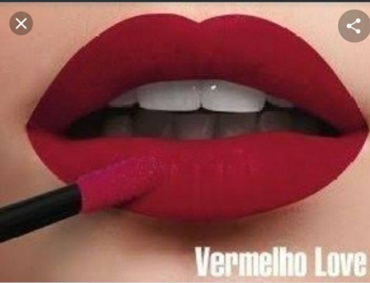 Moda Batom vermelho matte