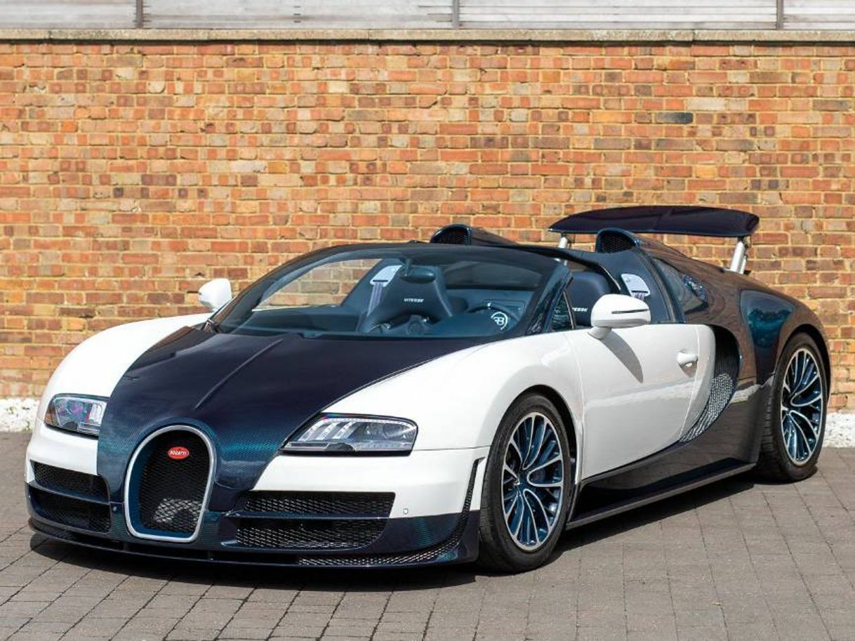 Moda Bugatti Veyron Grand Sport Vitesse 2014