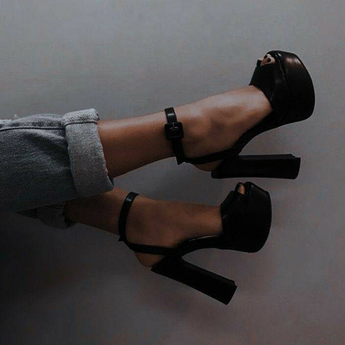 Fashion Black heel 🌑