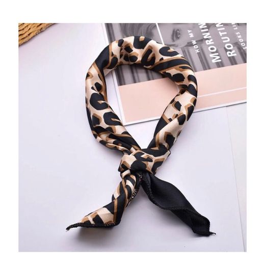 Leopard scarf 