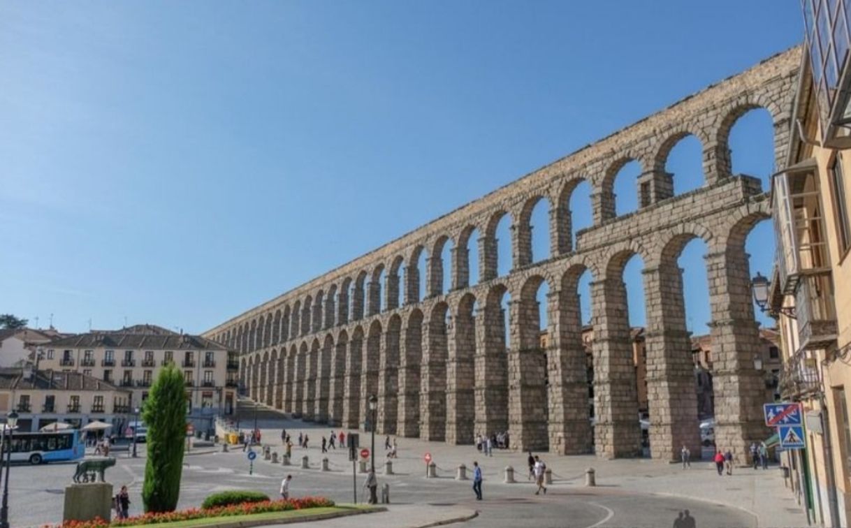 Lugar Segovia