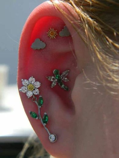 Piercings na orelha 😍✨