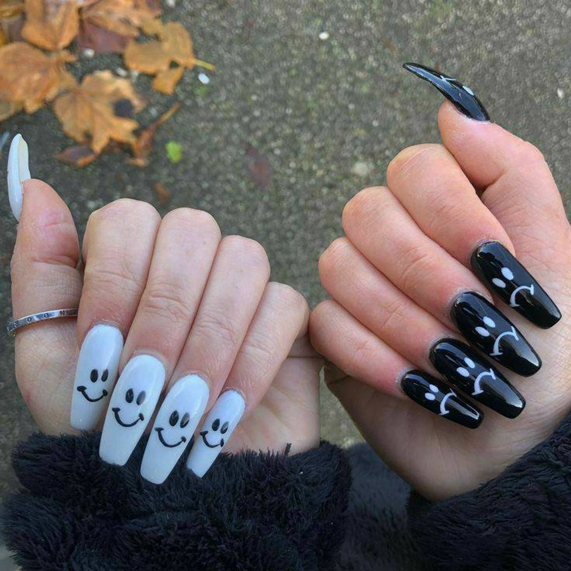 Fashion Unhas que combinam com seu humor 