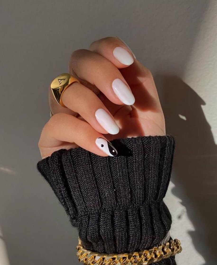 Product White Nails