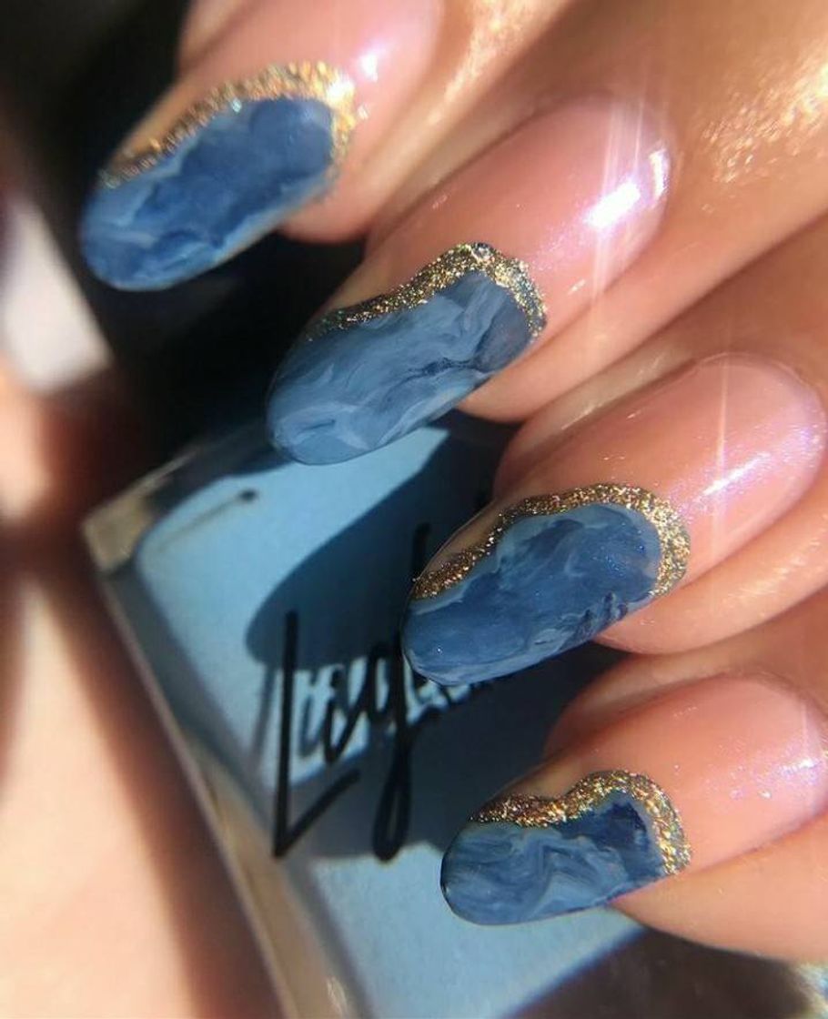 Social Blue Nails