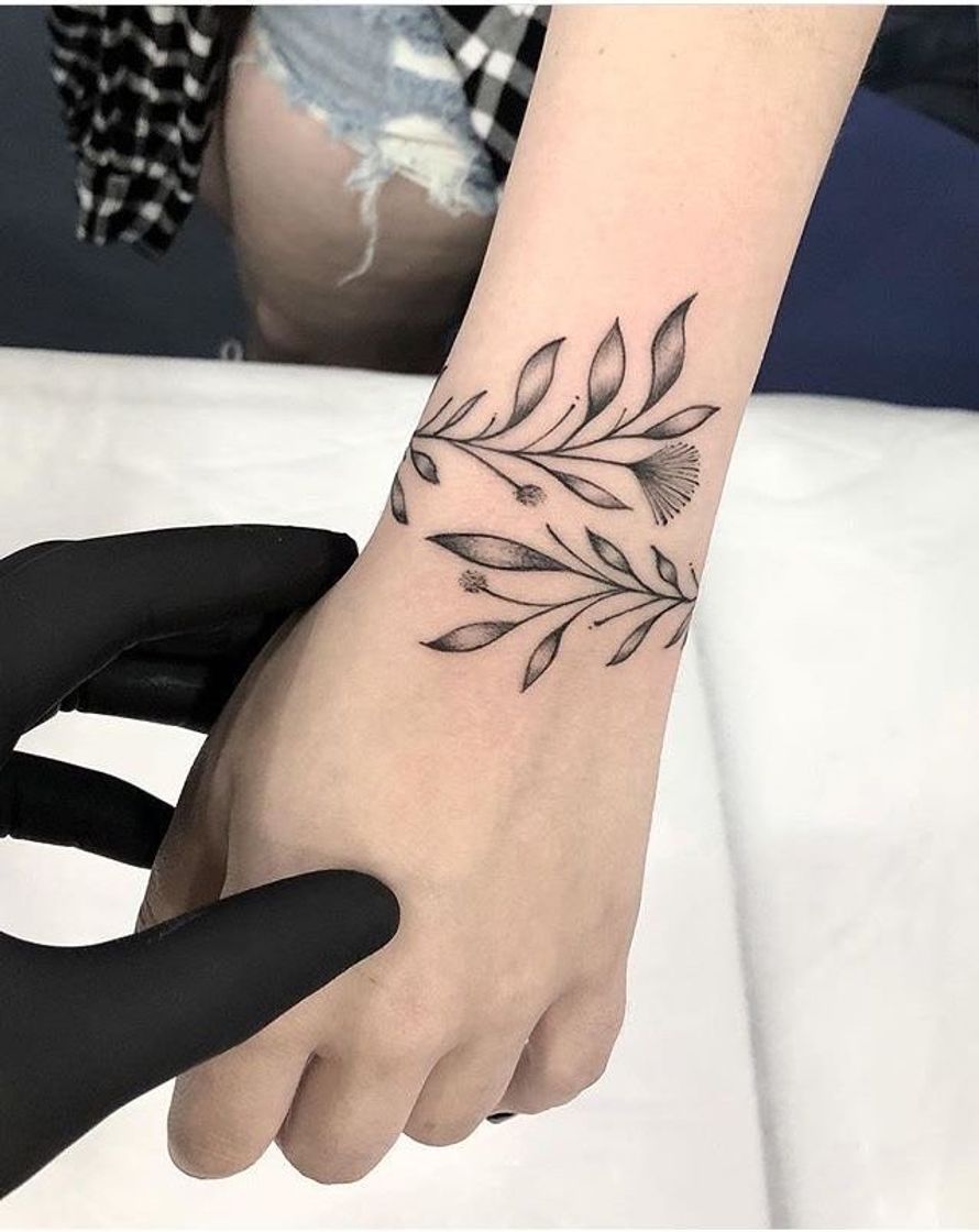 Moda TATUAGEM DELICADA