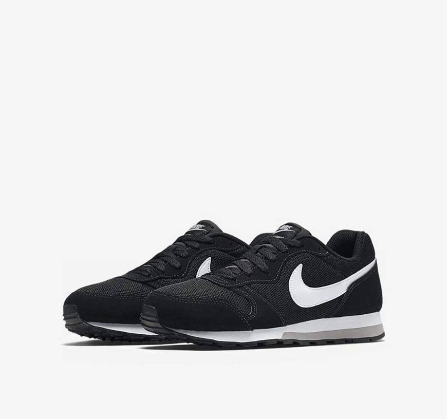 Social NIKE Md Runner 2

