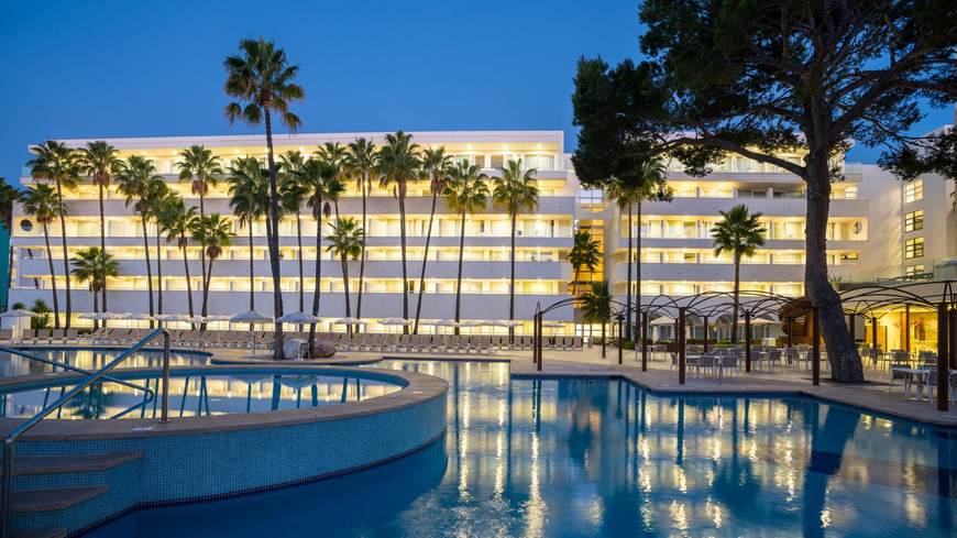 Place Hotel Iberostar Cristina