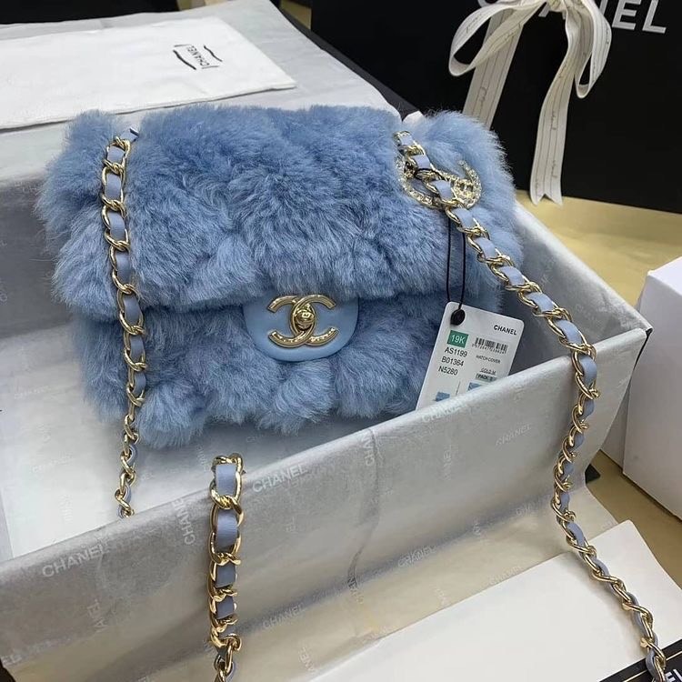 Moda Blue Chanel