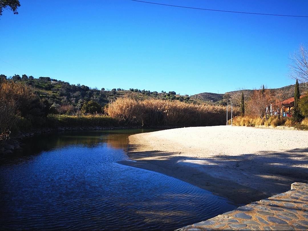 Place Praia Fluvial do Pego Fundo