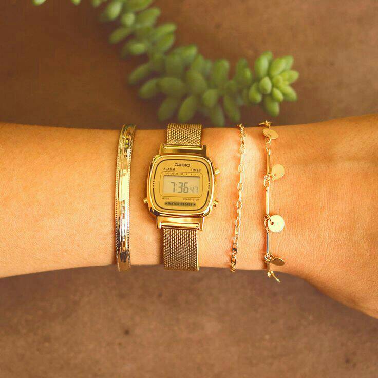 Fashion relógio casio/dourado 💛