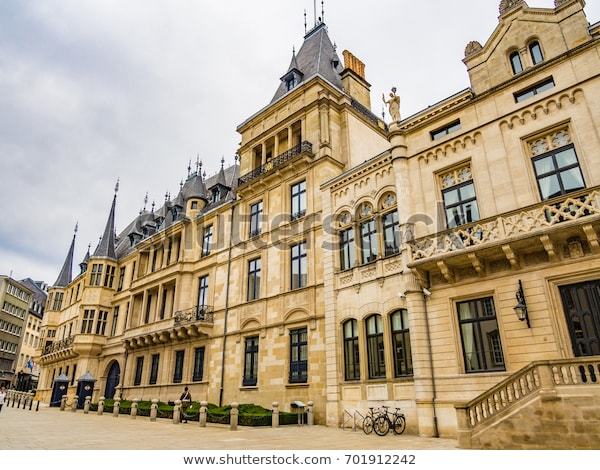 Place Palácio Grão-ducal