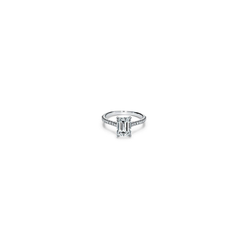 Product Tiffany Novo® Emerald-cut Engagement Ring 