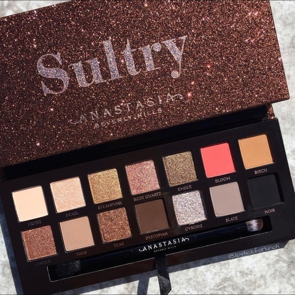 Productos 
Anastasia Beverly Hills Sultry Palette